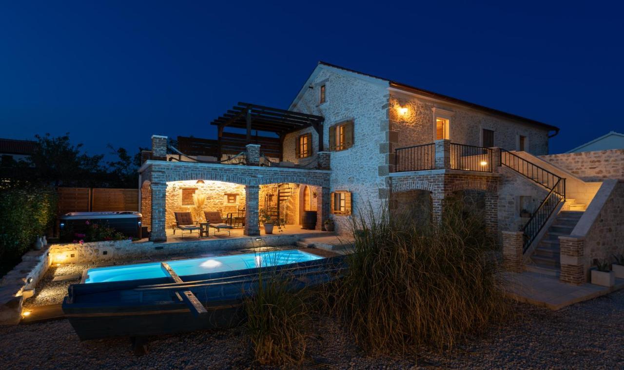 Villa Romantika Dalmacija Nin Exteriör bild