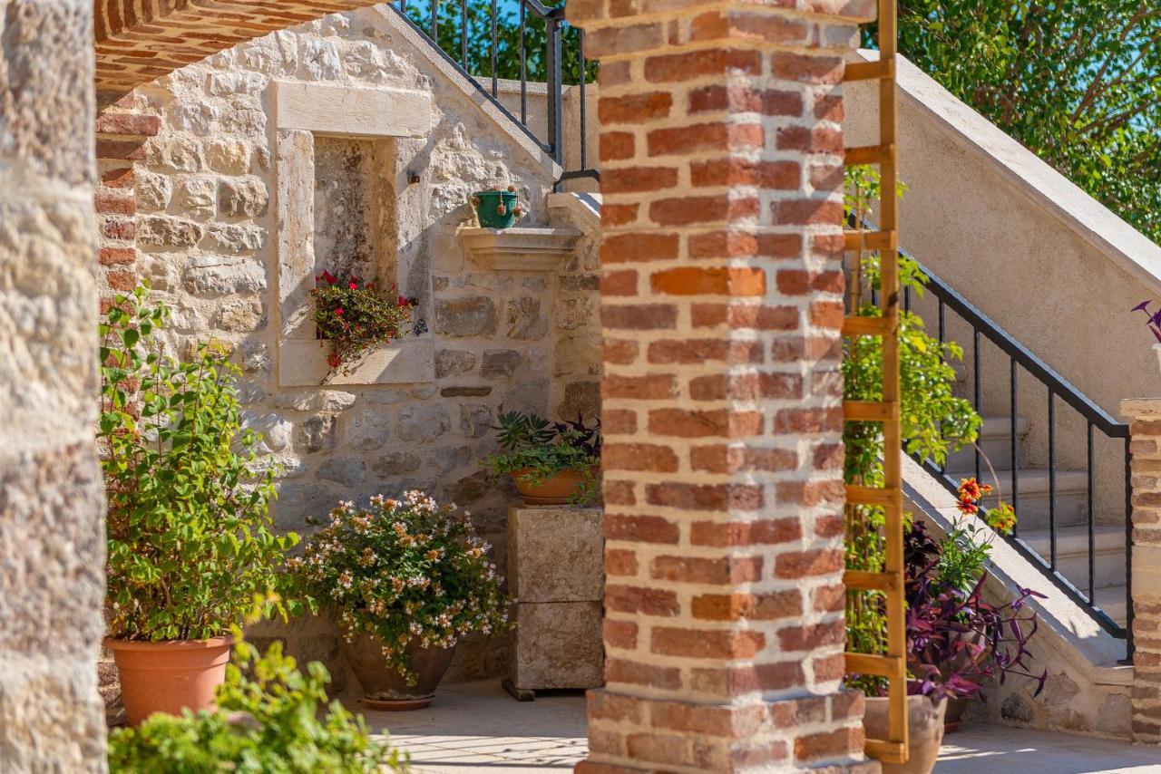 Villa Romantika Dalmacija Nin Exteriör bild